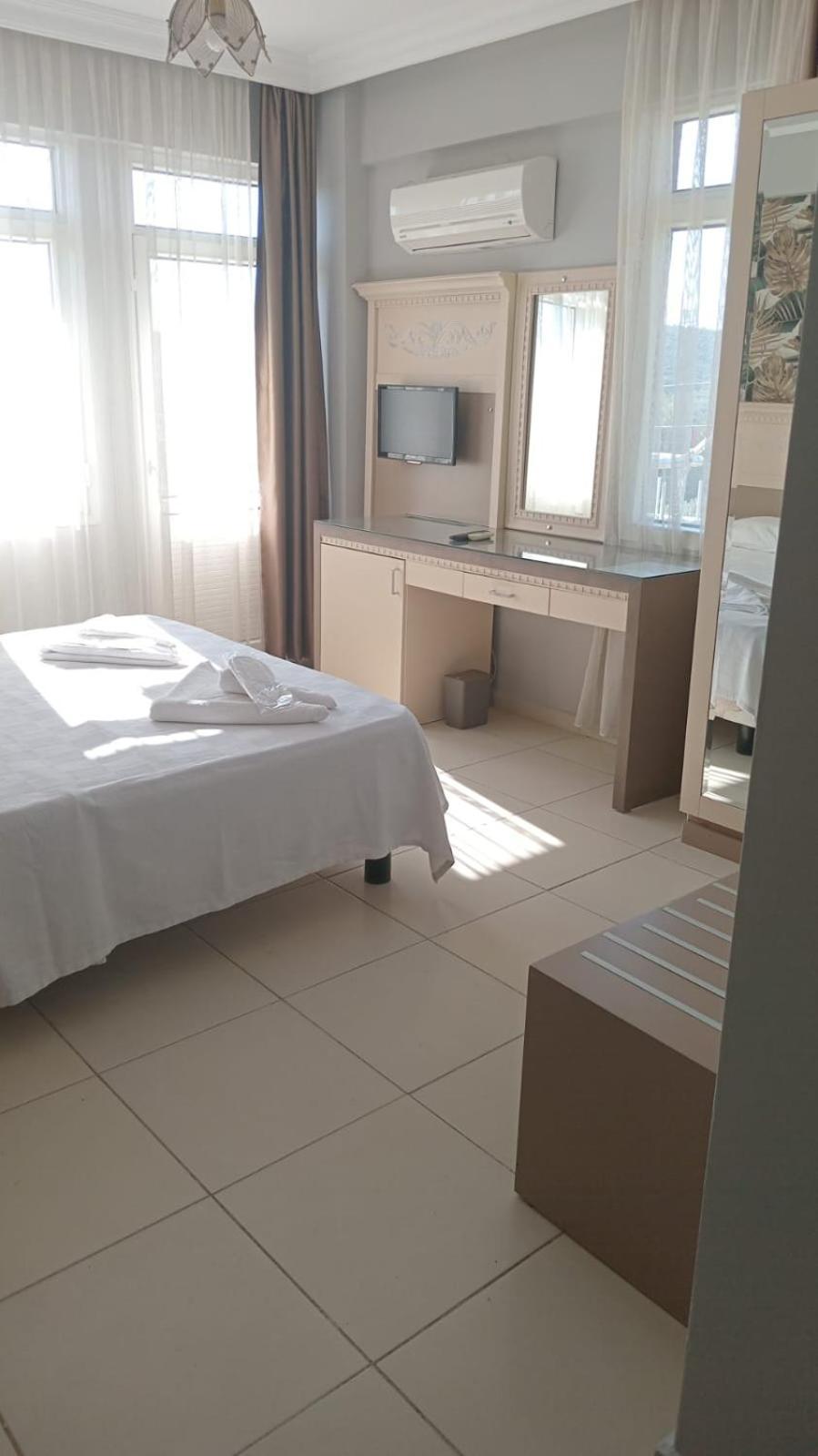Hotel Gold Monami Boutique *